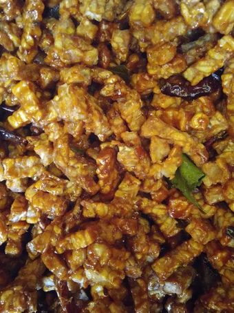 Langkah Gampang Membikin Resep Kering tempe pedas manis yang Menggugah Selera Anti Ribet, Bisa Manjain Lidah