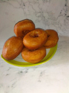 A picture of Donuts.