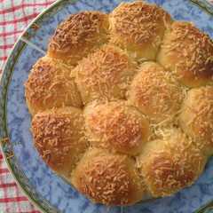 รูปของ Roti kasur kentang/potato (cheese) bread