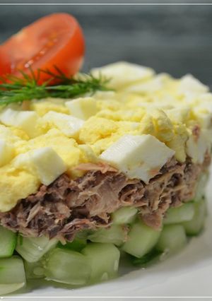 Фото Салат с ТУНЦОМ и огурцом за 15 МИНУТ!.