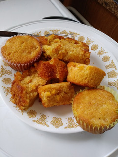 A picture of Easy Sweet Cornbread Muffins.