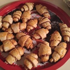 A picture of Rugelach cookies.
