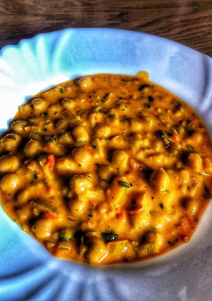 Tejszínes currys csicseriborsó mártás 🍛 recept fotója
