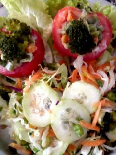 Una foto de Tomates Rellenos