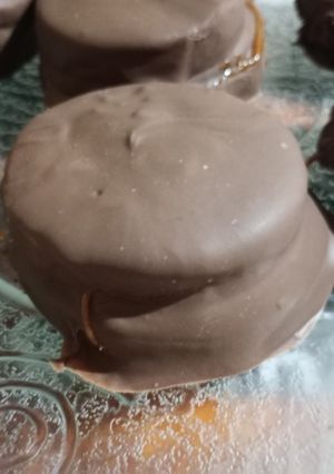 Una foto de Alfajores costeros