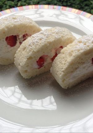 Foto resep White Roll Cake (Bolu Gulung Putih Telur Ekonomis)
