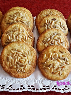 Una foto de Galletas de Pipas y Piñones