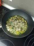 Almejas chirla en salsa verde