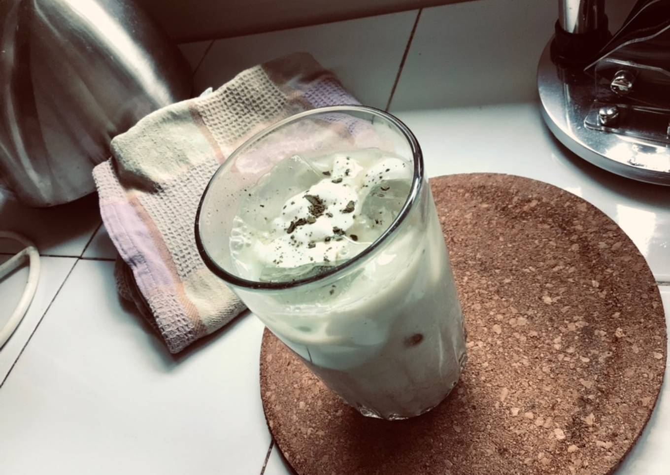 Homemade matcha iced milk tea 🍵