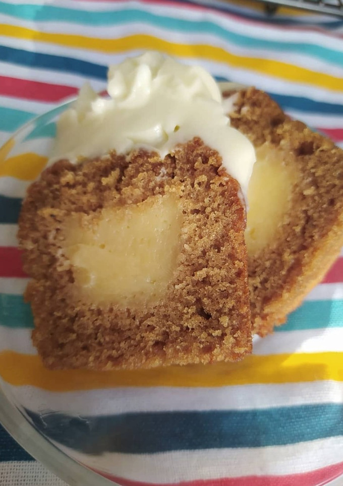 Una foto de Cupcakes de coco y lemon curd
