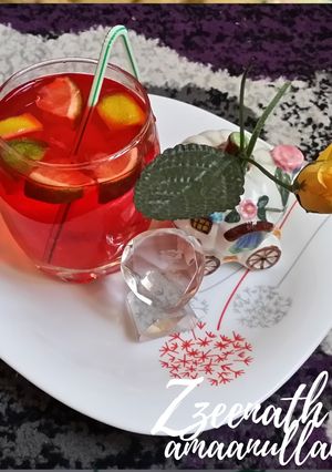 A picture of Easy Rose Lemonade.