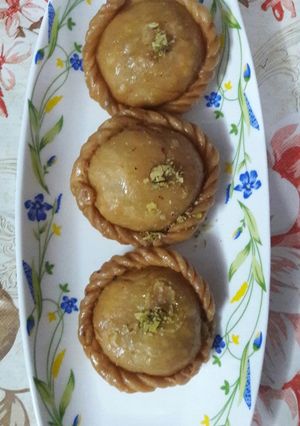 A picture of Chandrakala sweets.