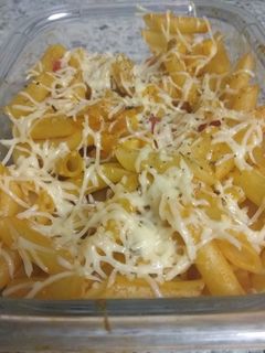 Una foto de 🍝 Macarrones con verduras gratinados