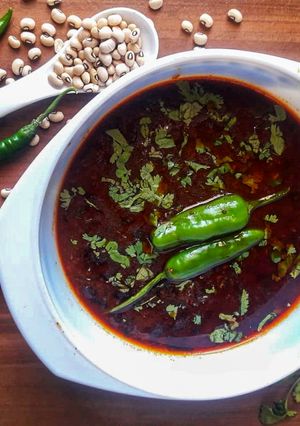 A picture of Red beans curry.