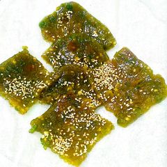 A picture of Green Peas Burfi.