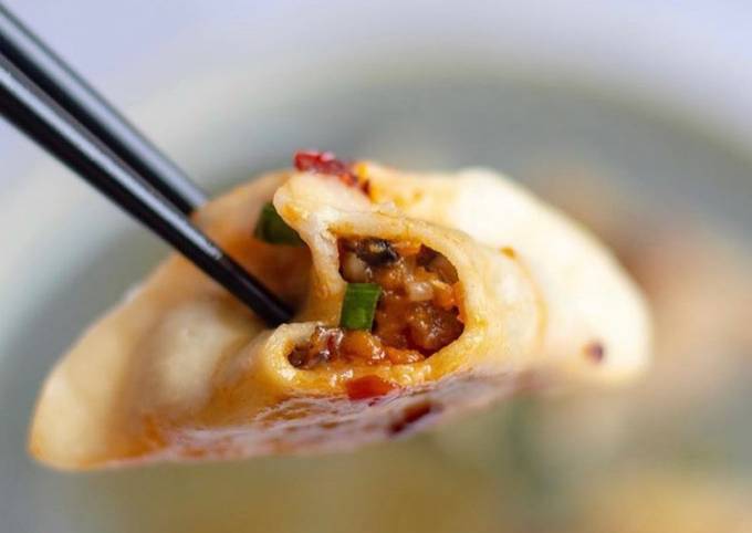 How to Prepare Quick Wild garlic and mushrooms dumpling 🥟