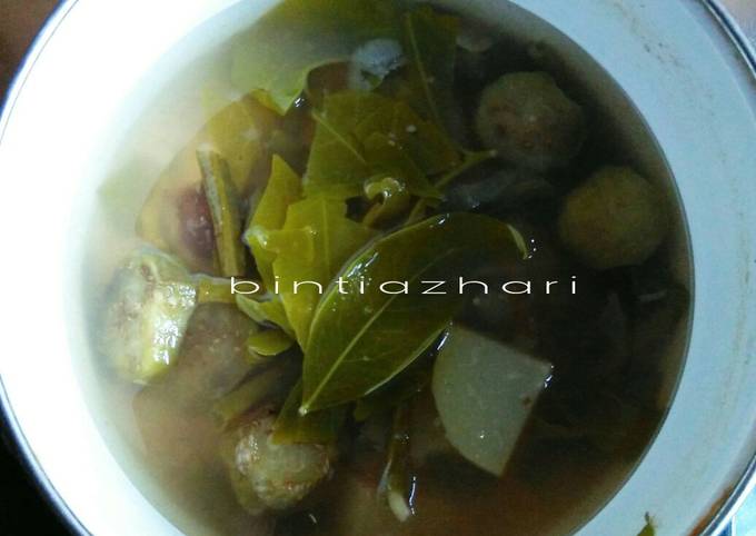 17. Sayur asem sederhana