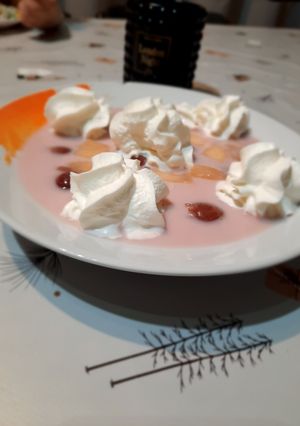 Gyümölcsleves recept fotója