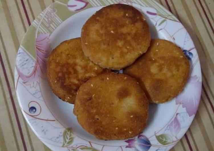 Easiest Way to Make Appetizing Meethi tikiya (Roat) #Refer_Friend_Contest