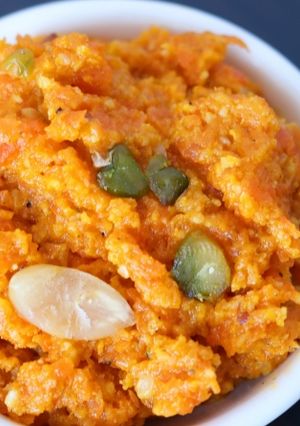 A picture of Vegan Carrot Halwa.
