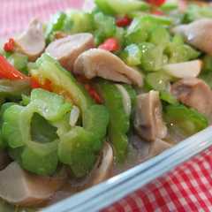 รูปของ Tumis pare jamur merang