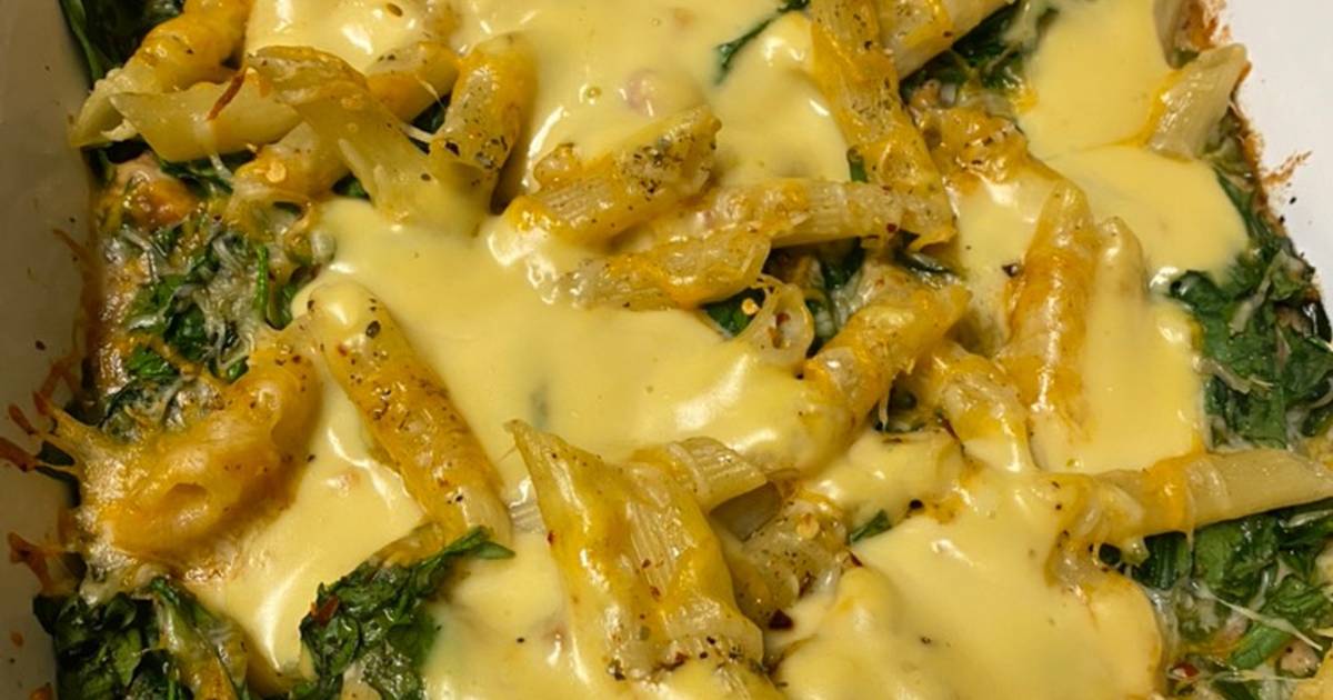 Creamy spinach chicken casserole Recipe by shreyaas_world - Cookpad