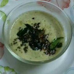 A picture of Coconut chutney.