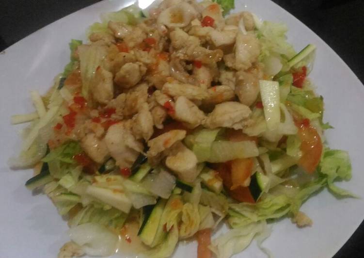 Resep Chicken Salad saos lemon madu, Enak