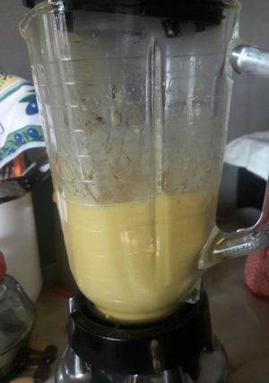 Una foto de Jugo de mango y plátano