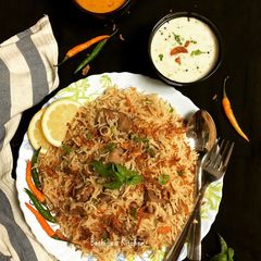 A picture of Mutton Yakhni Pulao.