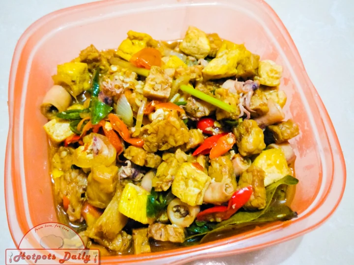 Langkah Mudah untuk Menyiapkan Resep  Tumis cumi asin dengan tahu tempe yang Enak, Enak