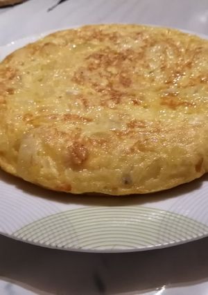 Foto principal de Tortilla de patata con cebolla sencilla