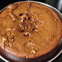 Walnut cake A picture of Walnut cake.