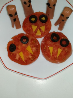 Una foto de Halloween en el plato