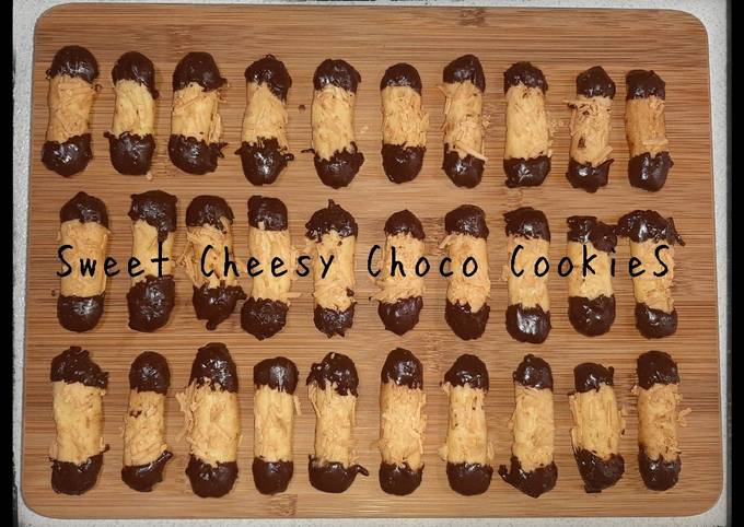 Sweet Cheesy Choco Cookies