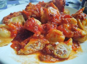 Una foto de Tortelloni de ricota y mortadela!❤️