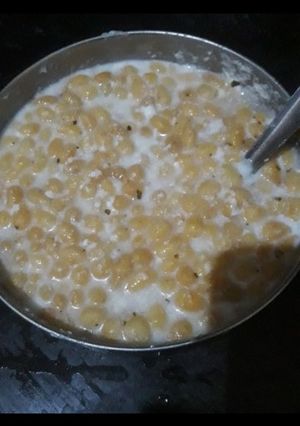A picture of Bundi ka raita.