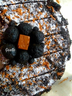 एगलेस हेल्दी केक (eggless healthy cake recipe in Hindi) रेसिपी मुख्य फोटो
