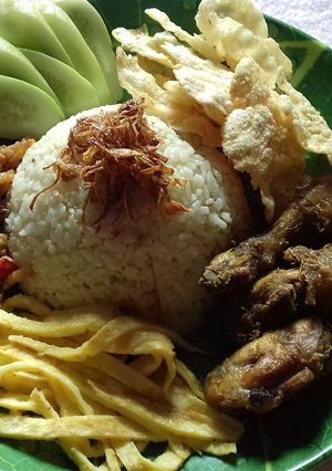 Foto resep Nasi Uduk Gurih Nikmat (magicom)😙