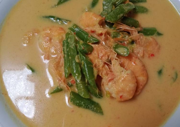 Gulai udang buncis