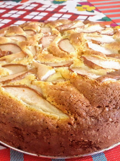 Una foto de Pear Cake/Torta de Pera