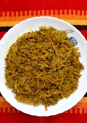 বাদাম, পোস্ত ও সরিষাবাটা দিয়ে লাউ খোসা ভাজি রেসিপির প্রধান ছবি