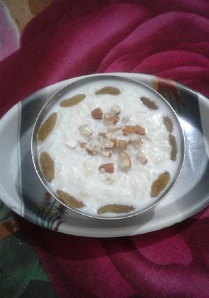 A picture of Rice kheer.