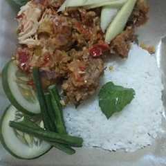 รูปของ Ayam Geprek sambal bawang