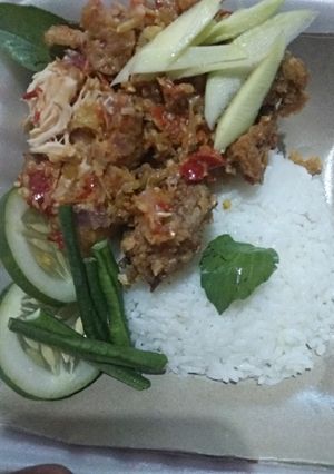 Foto resep Ayam Geprek sambal bawang
