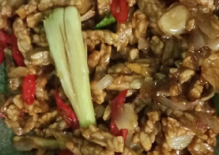  Resep  Orek  tempe  kering oleh Ririn Eka Fitriningtyas Cookpad