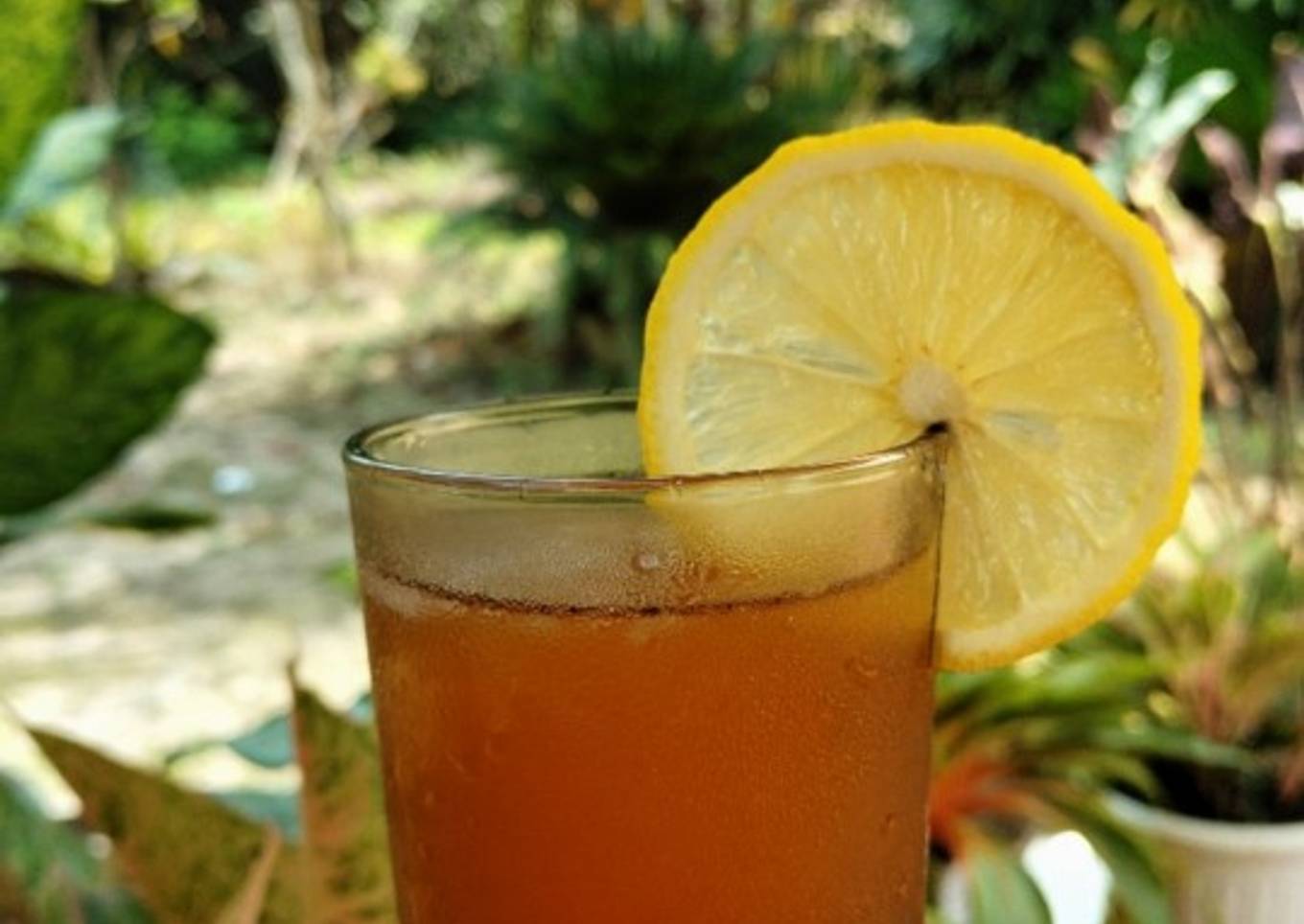 Sweet Lemon Iced Tea ������
