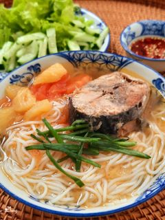 Hình của món Bún cá ngừ.
