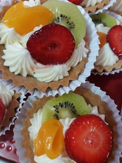 صورة لوصفة تارتولات فواكه 🍓🍌🍊🍎