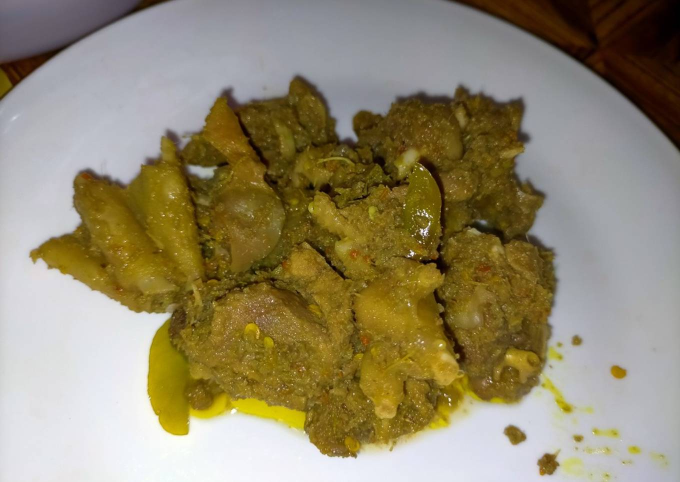 Rica-rica menthok bumbu kuning